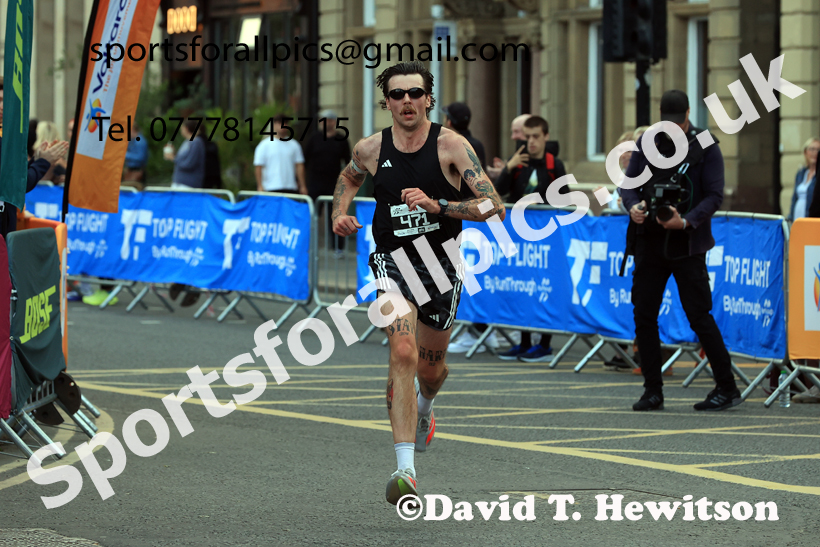The Newcastle Quayside 10k Road Race, 2025 Newcastle Quayside 5k and 10k Road Race  Photo: David T. Hewitson/Sports for All Pics